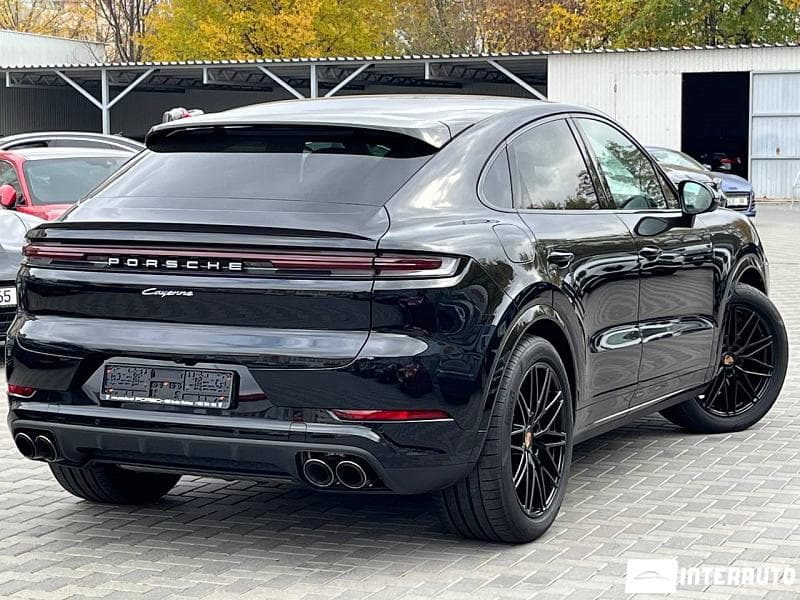 Porsche Cayenne Coupe 2025 — Миниатюра 4