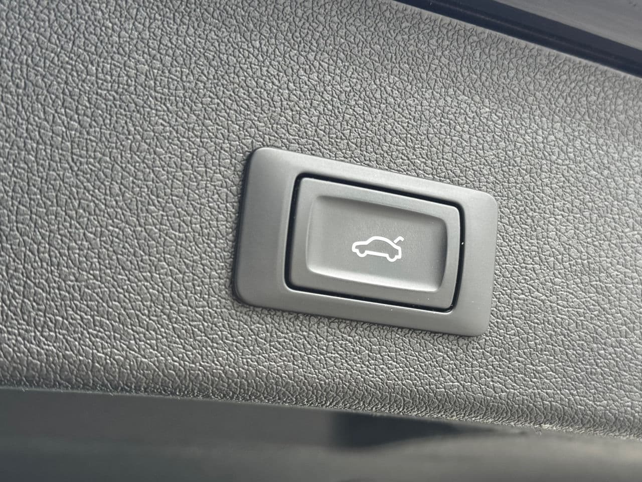 Audi SQ5 2015 — Миниатюра 25