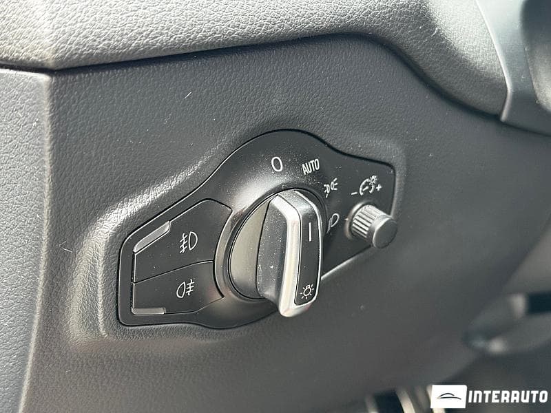 Audi SQ5 2015 — Миниатюра 17