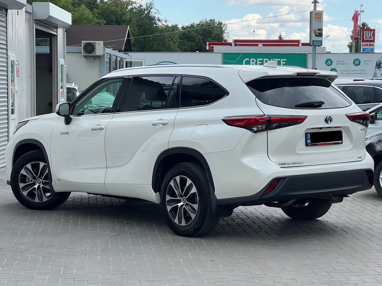 Toyota Highlander 2021 — Миниатюра 2