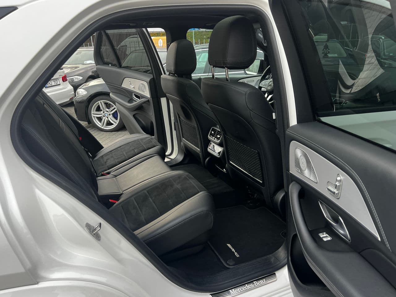Mercedes GLE 300d 2020 — Миниатюра 10