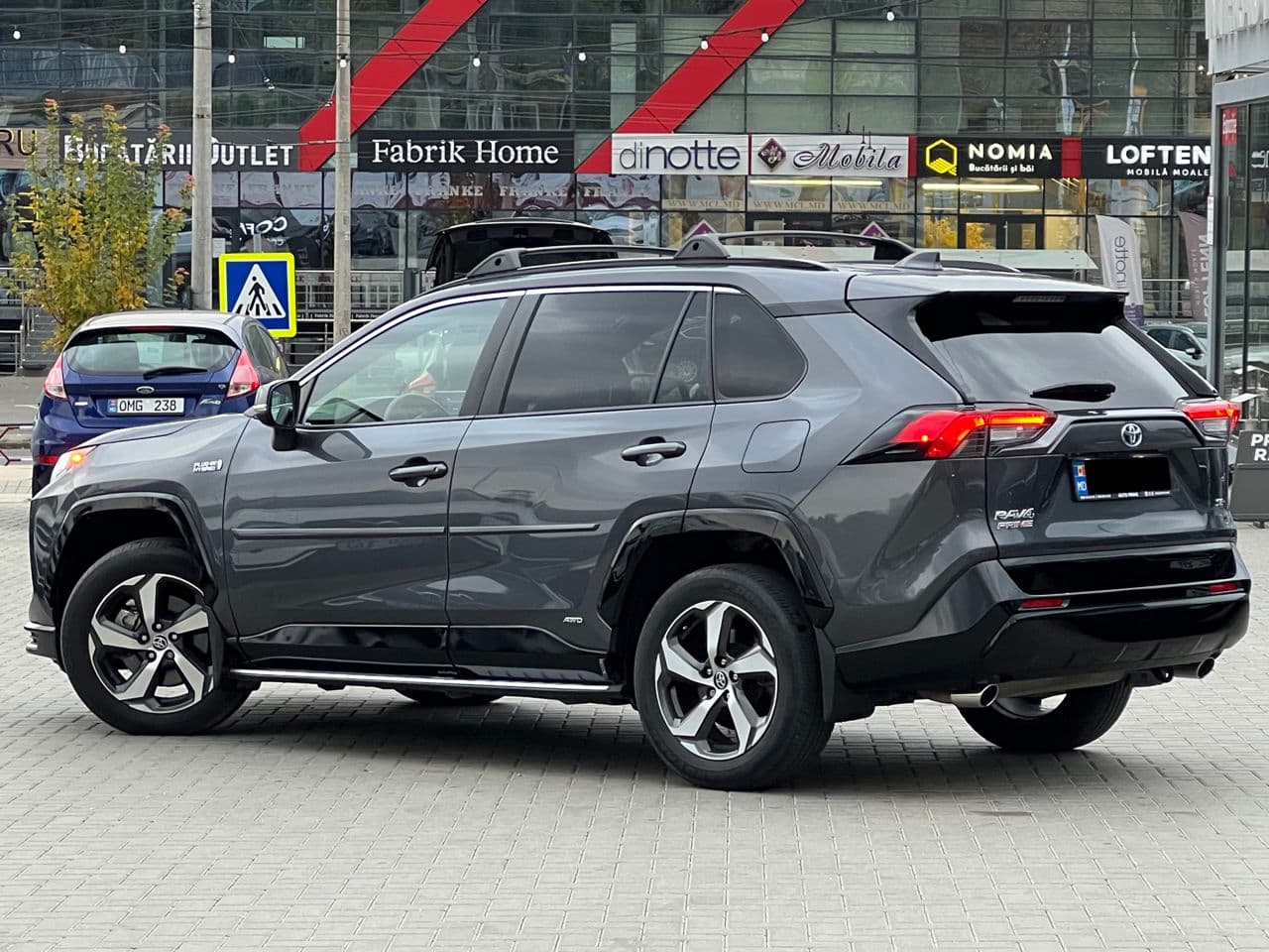 Toyota Rav-4 2021 — Миниатюра 4