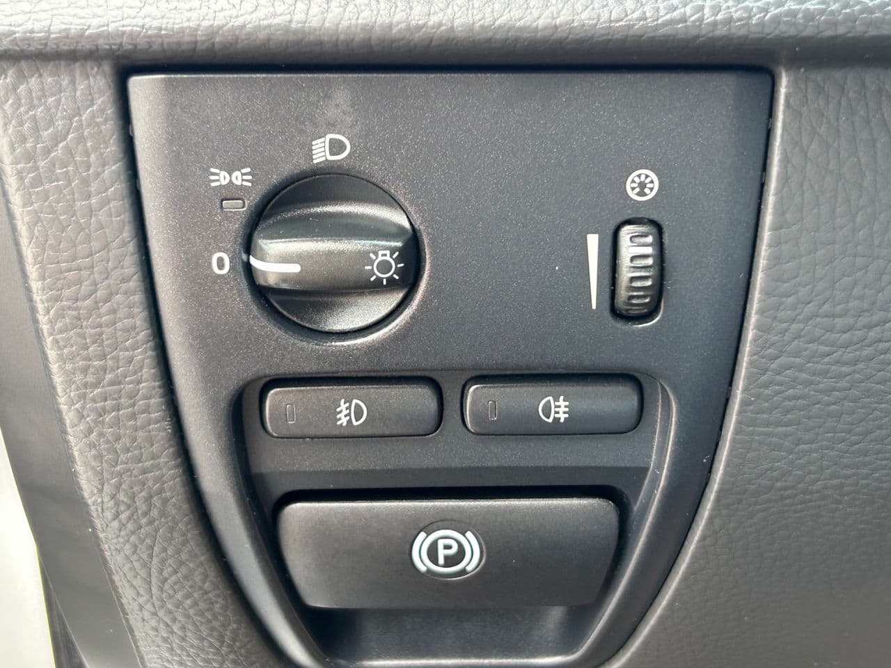 Volvo XC 90 2007 — Миниатюра 9