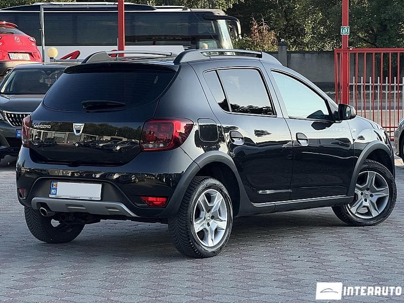 Dacia Sandero Stepway 2017 — Миниатюра 2