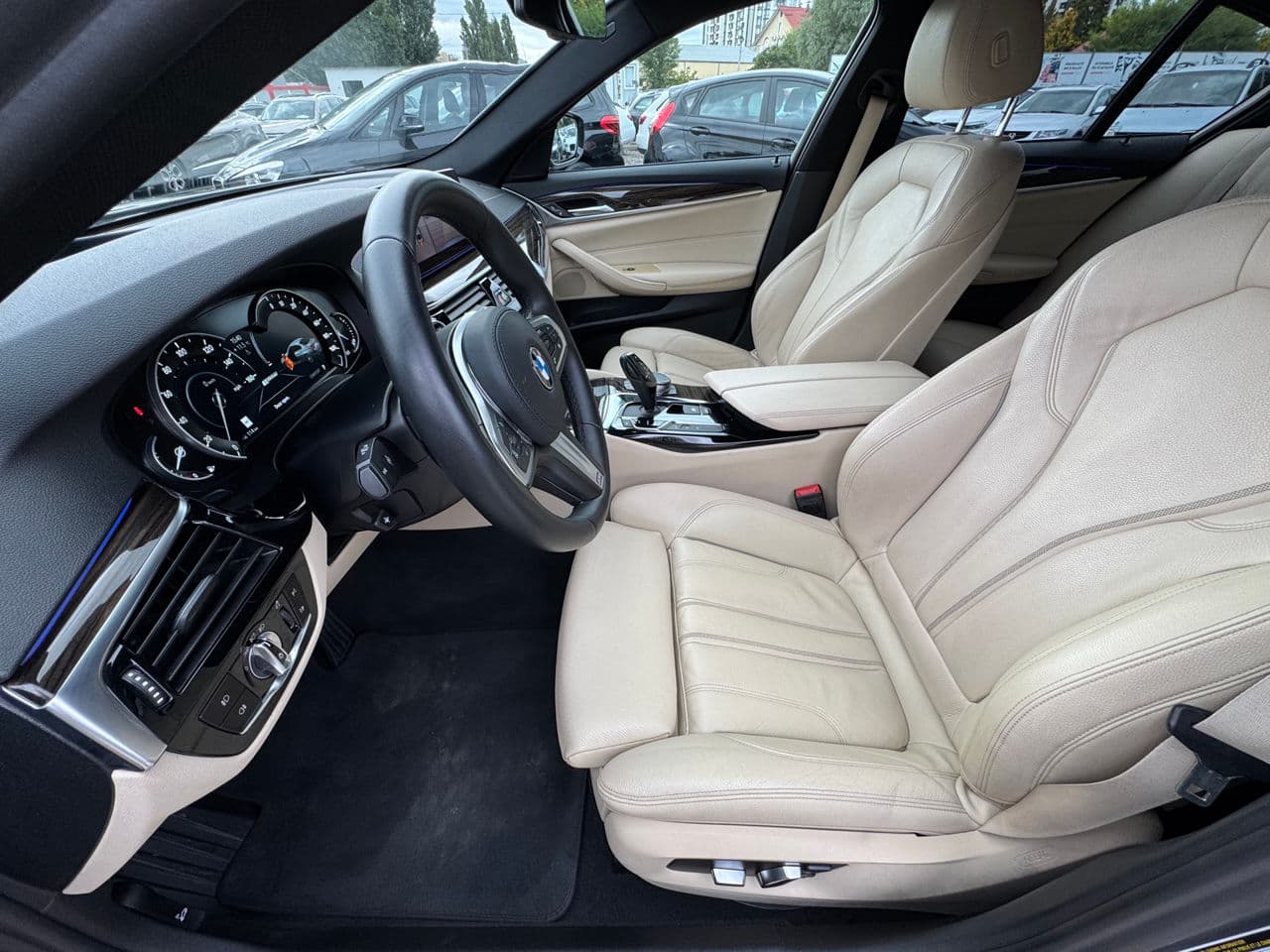BMW 530e 2019 — Миниатюра 9