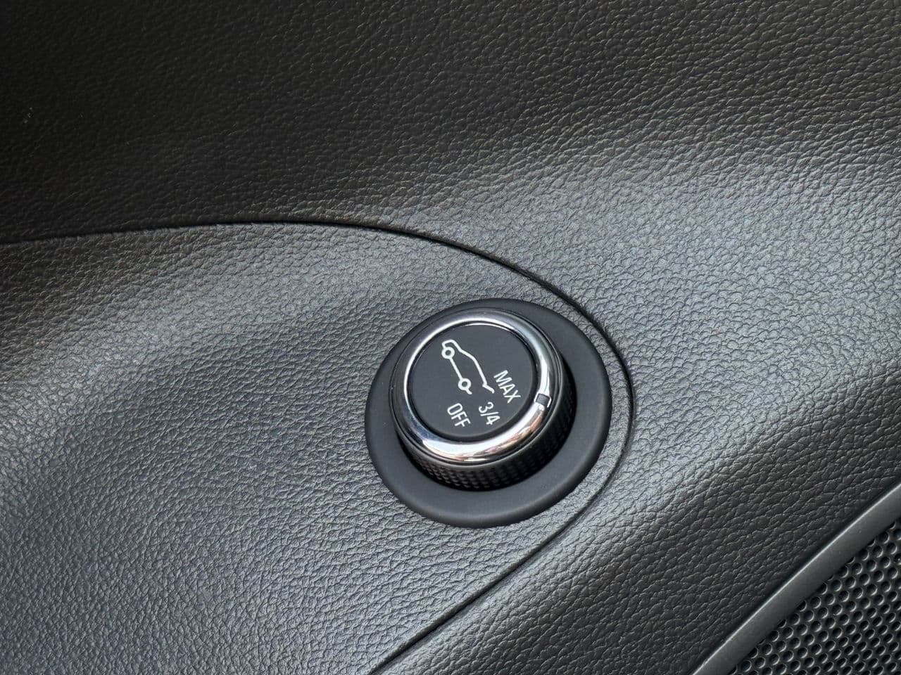 Opel Astra 2020 — Миниатюра 17