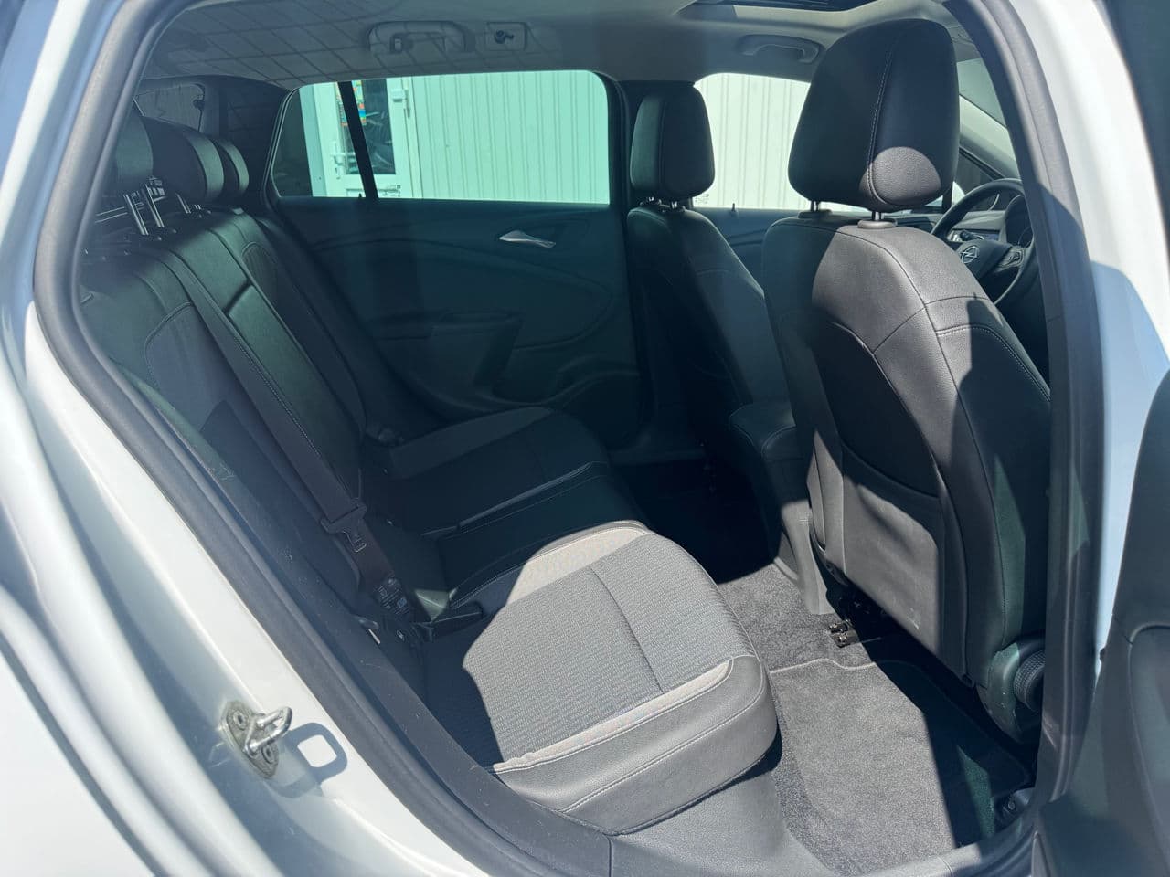 Opel Astra 2020 — Миниатюра 7