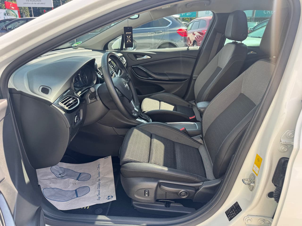 Opel Astra 2020 — Миниатюра 5