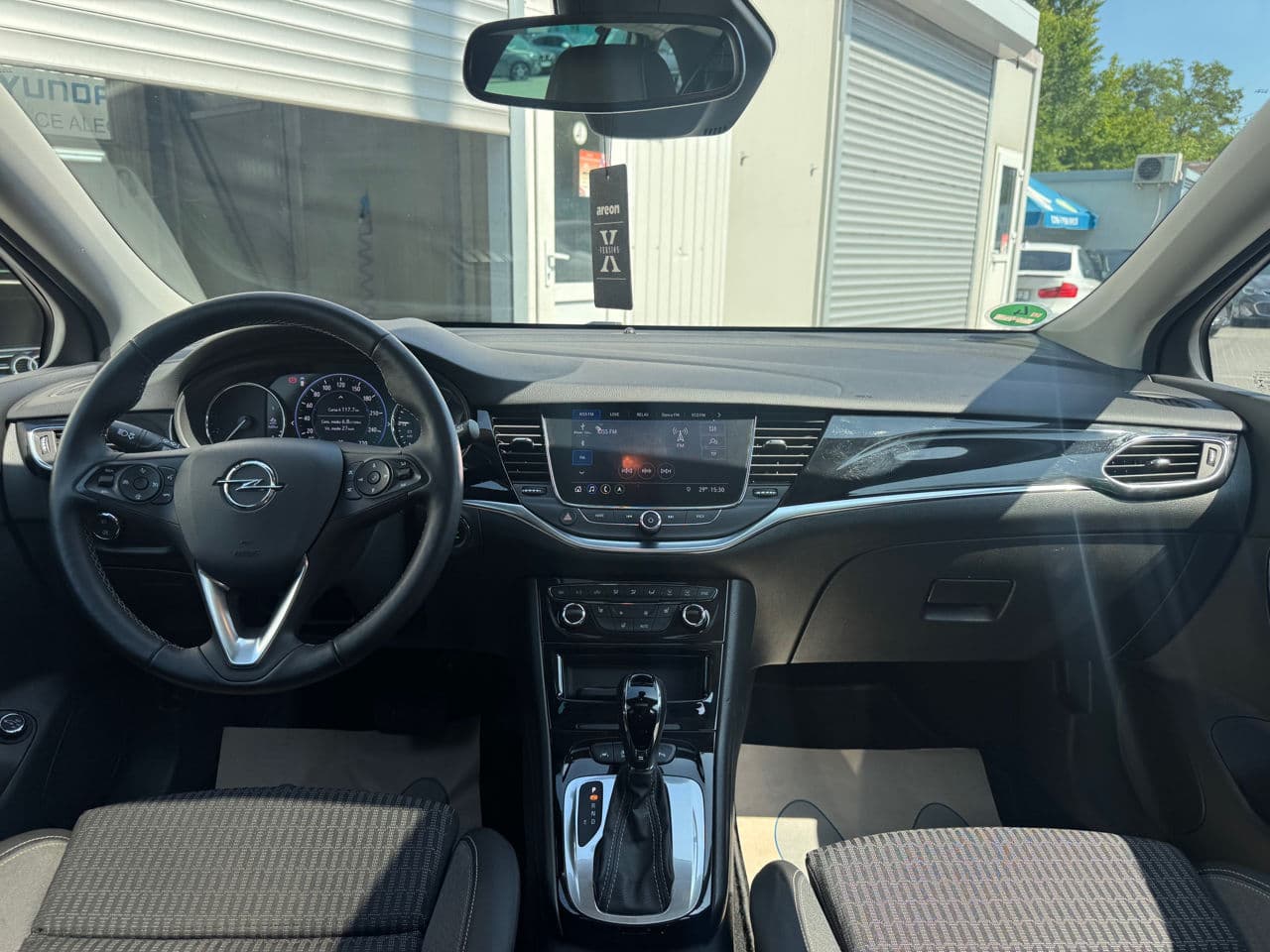 Opel Astra 2020 — Миниатюра 9
