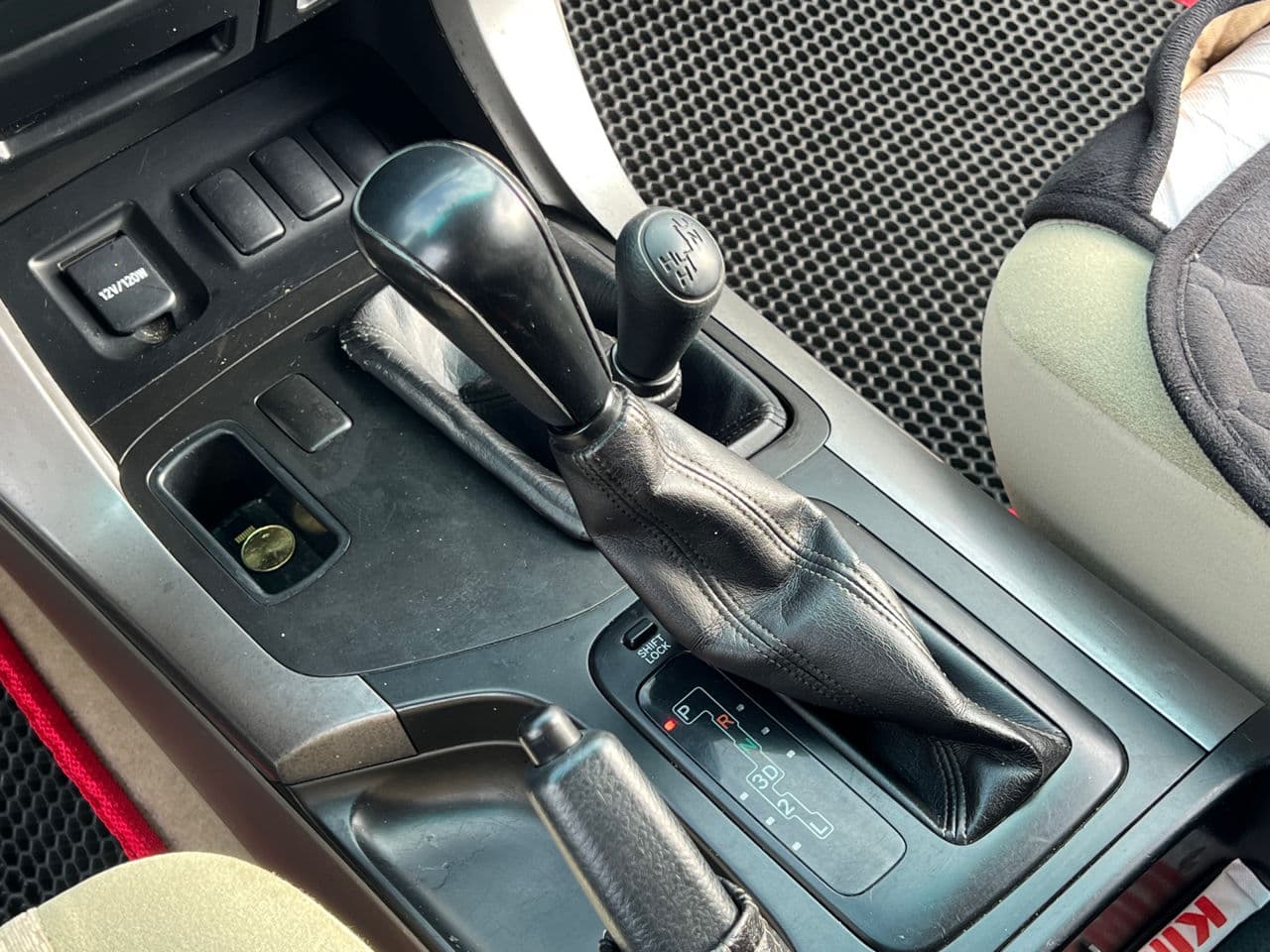 Toyota Land Cruiser Prado 2004 — Миниатюра 10