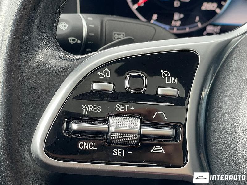 Mercedes E 300de 2019 — Миниатюра 11