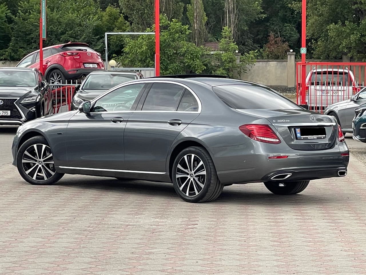 Mercedes E 300de 2019 — Миниатюра 2