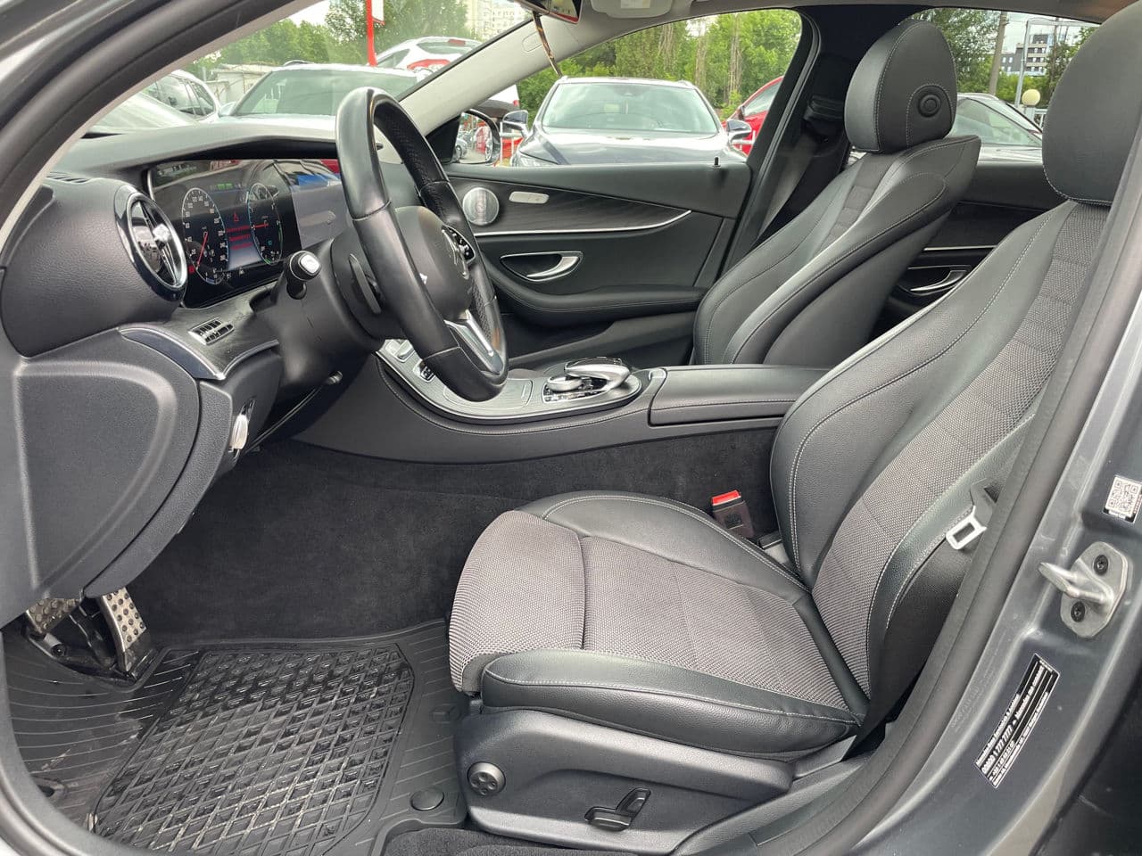 Mercedes E 300de 2019 — Миниатюра 6