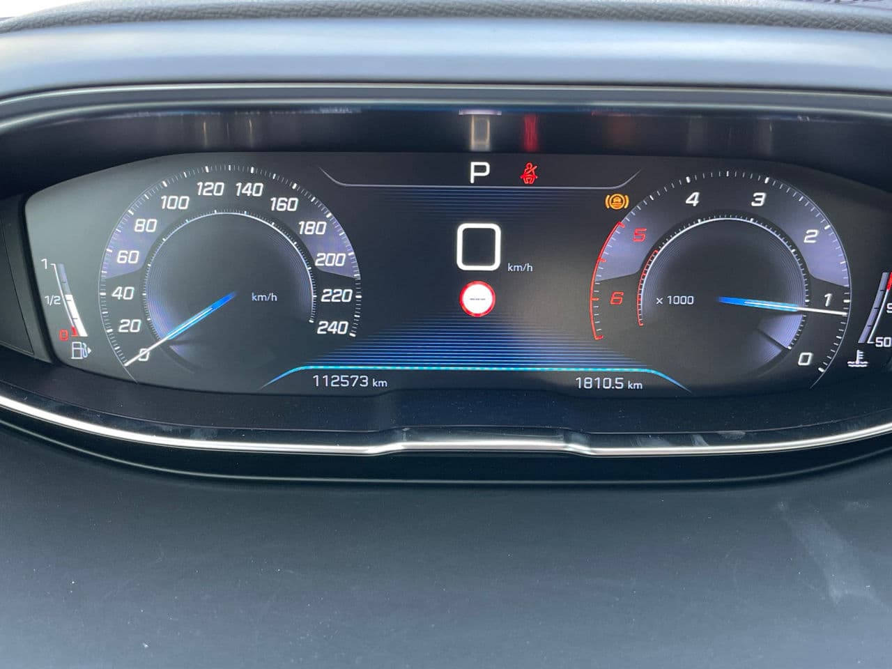 Peugeot 3008 2019 — Миниатюра 10