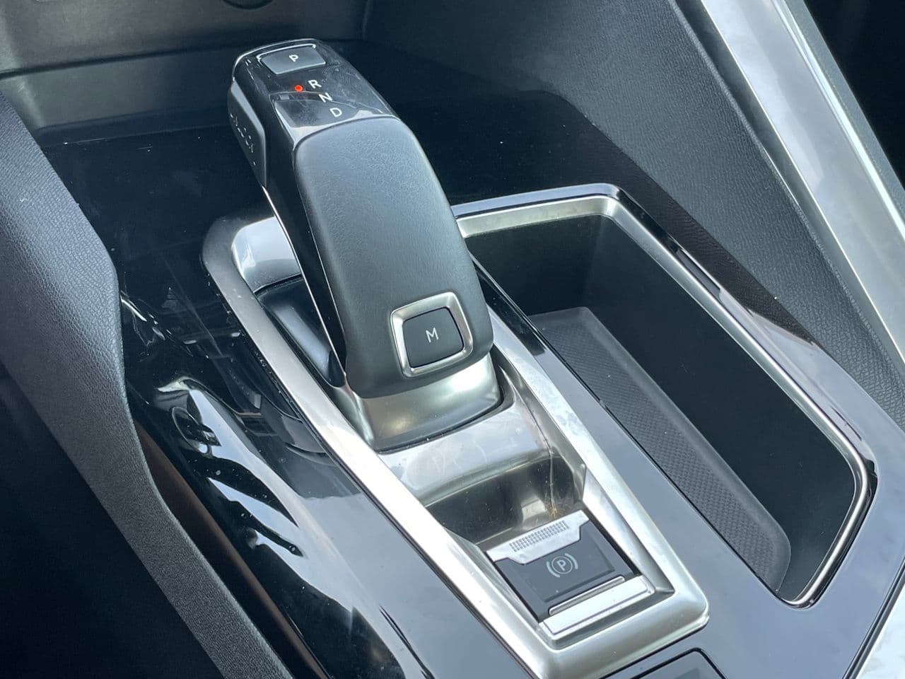 Peugeot 3008 2019 — Миниатюра 13