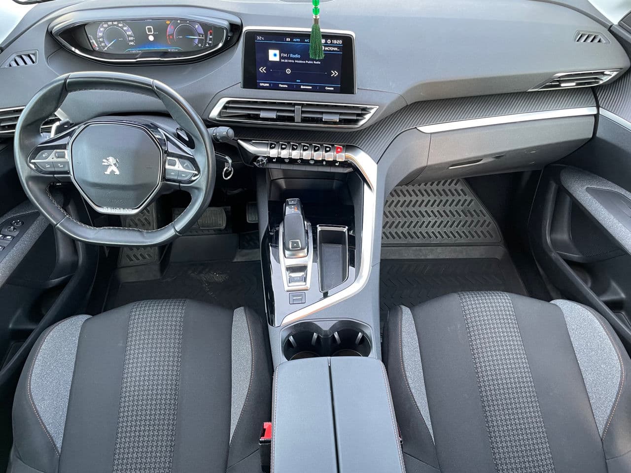 Peugeot 3008 2019 — Миниатюра 7
