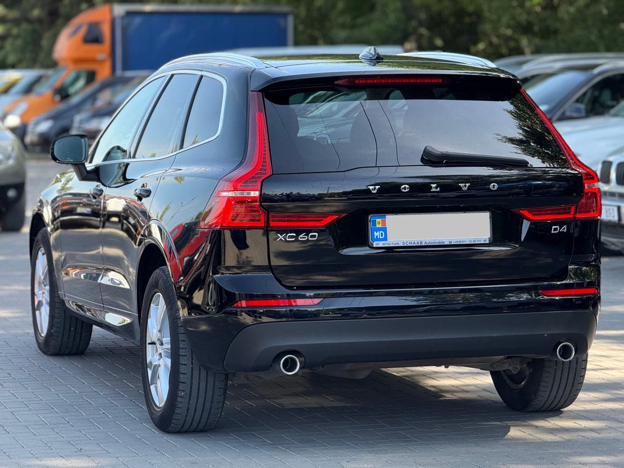 Volvo XC 60 2018 — Миниатюра 4