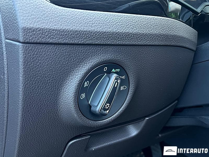 Skoda Superb 2017 — Миниатюра 8