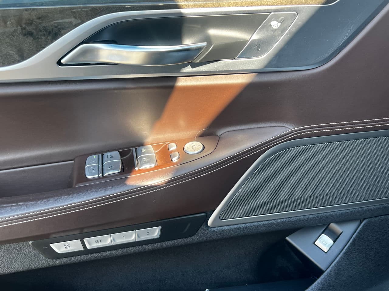 BMW 740 2016 — Миниатюра 17