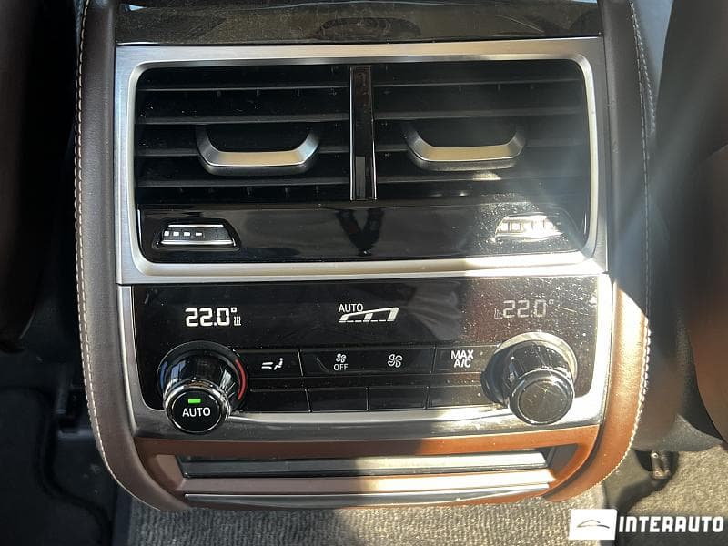 BMW 740 2016 — Миниатюра 20
