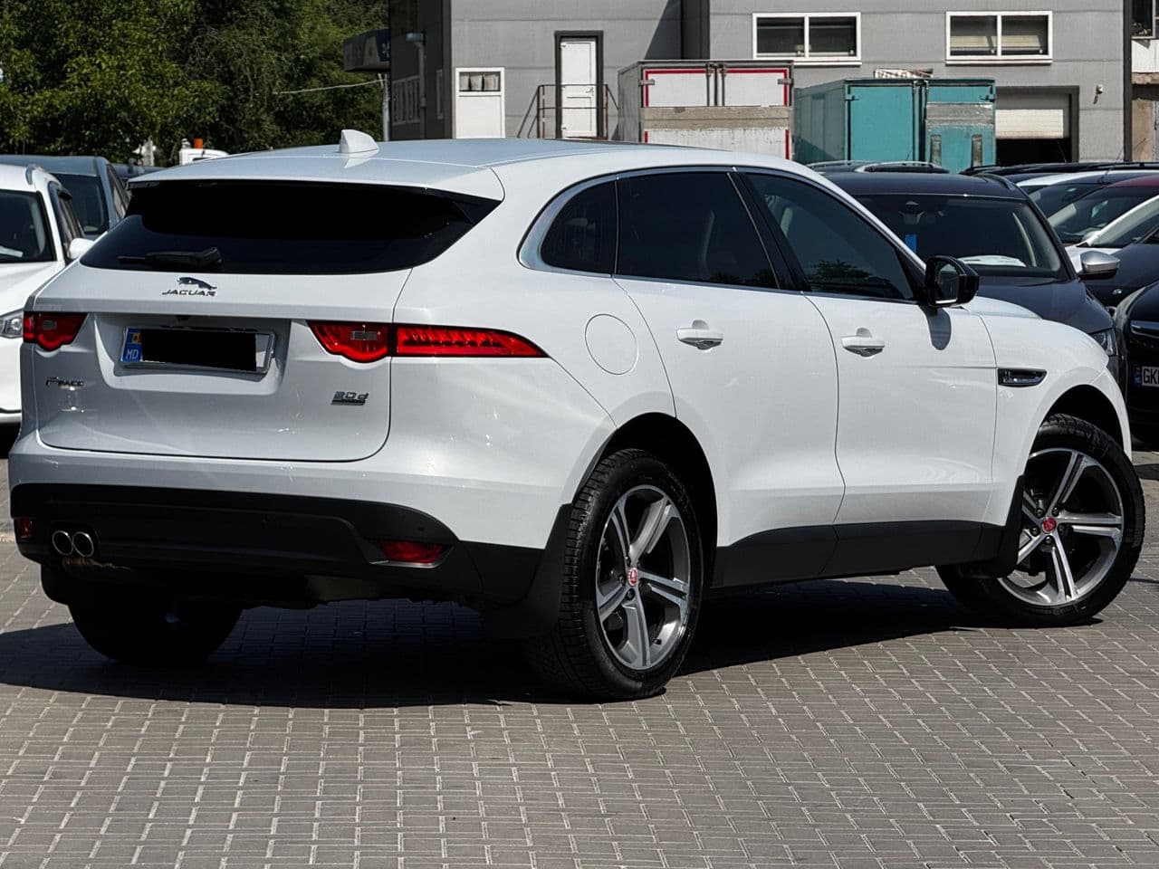 Jaguar F-Pace 2016 — Миниатюра 2