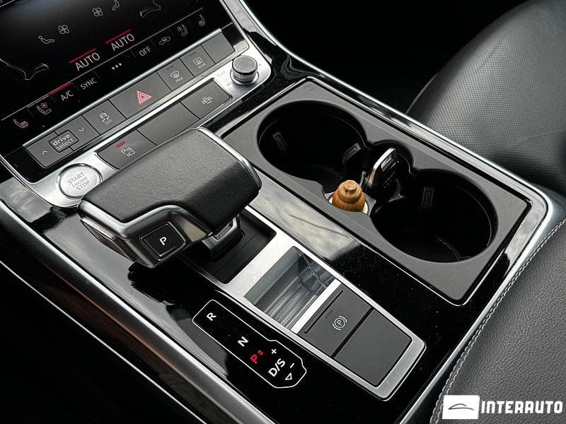 Audi Q8 2020 — Миниатюра 13
