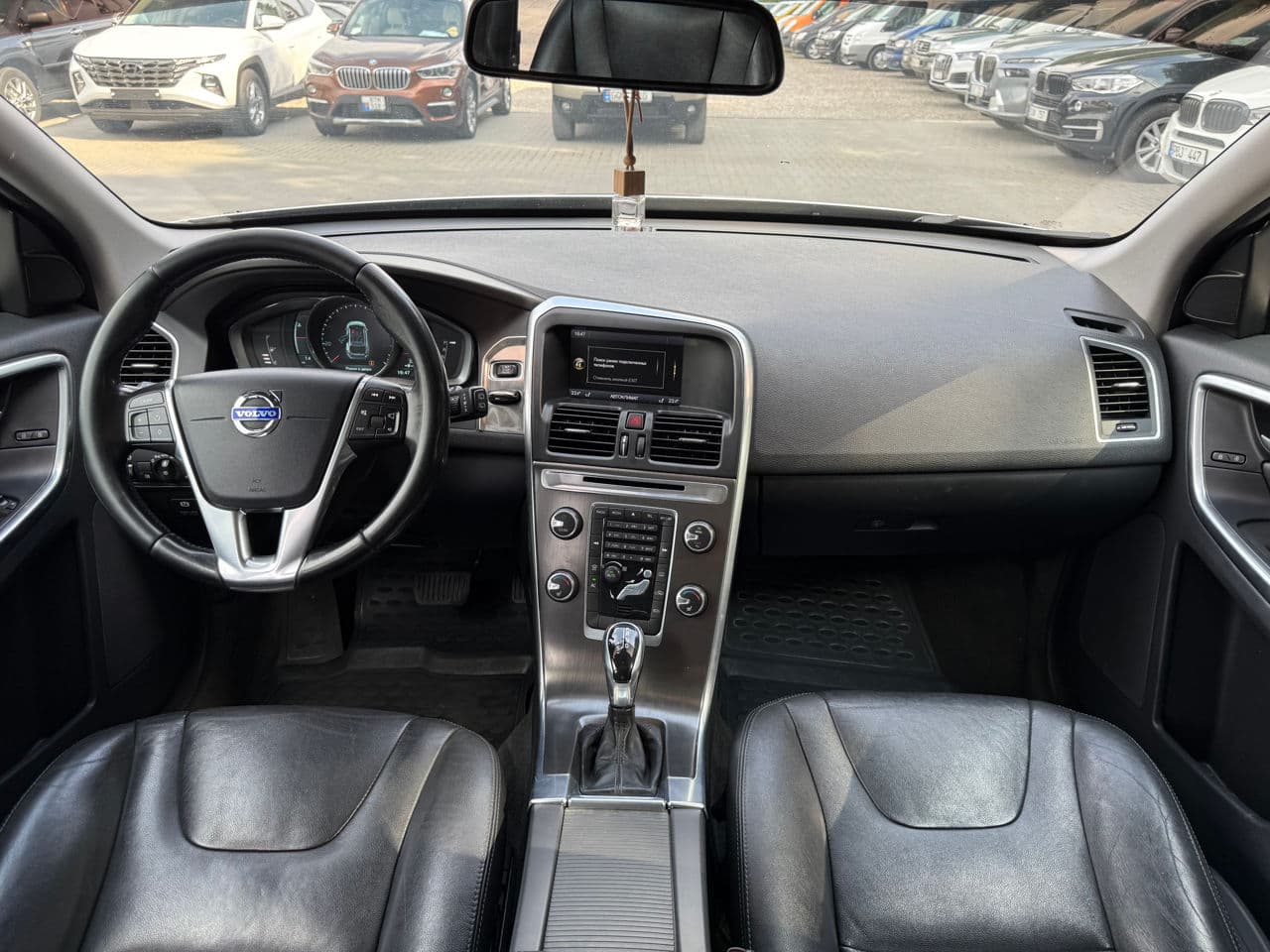 Volvo XC 60 2014 — Миниатюра 9