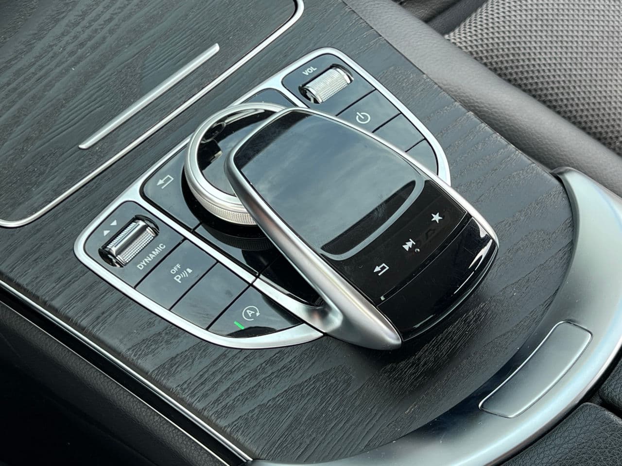 Mercedes C 180 2018 — Миниатюра 11