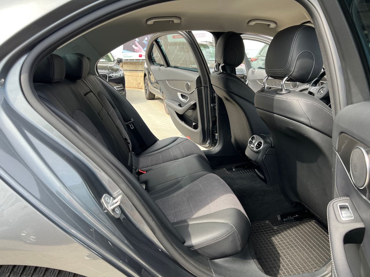 Mercedes C 180 2018 — Миниатюра 13