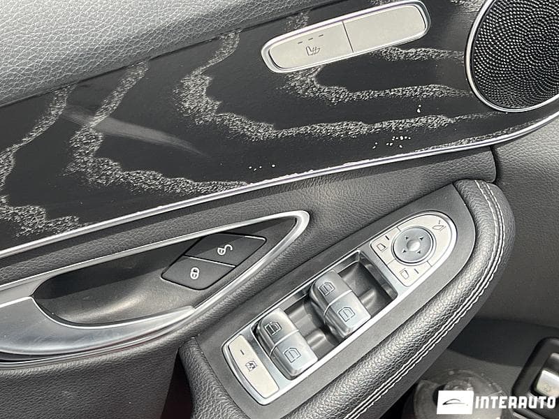 Mercedes C 180 2018 — Миниатюра 16