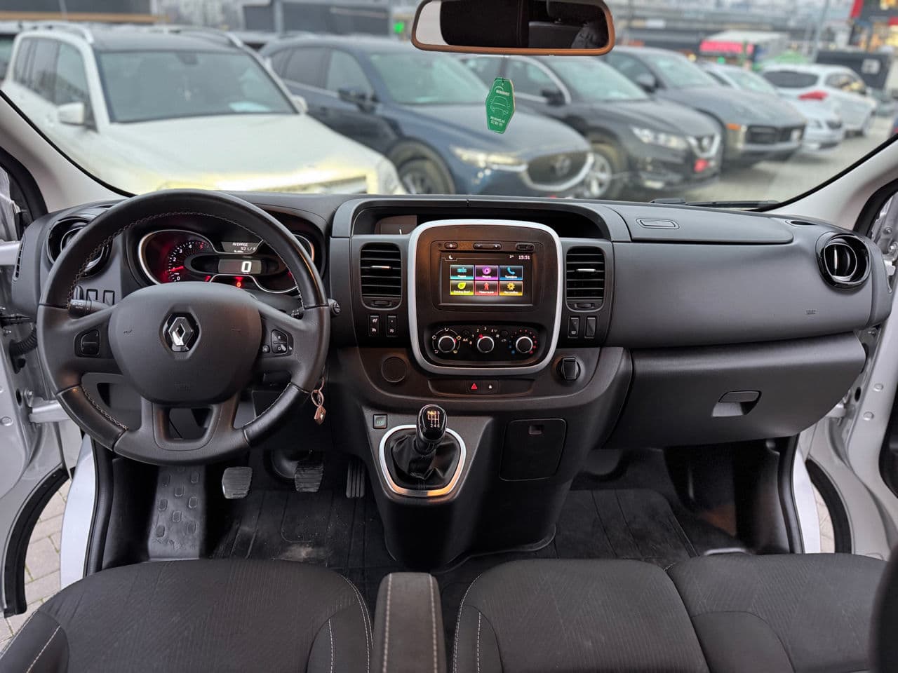 Renault Trafic 2020 — Миниатюра 6