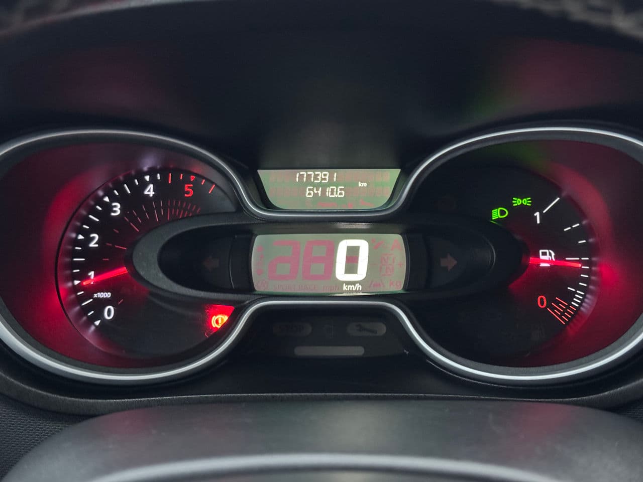 Renault Trafic 2020 — Миниатюра 8