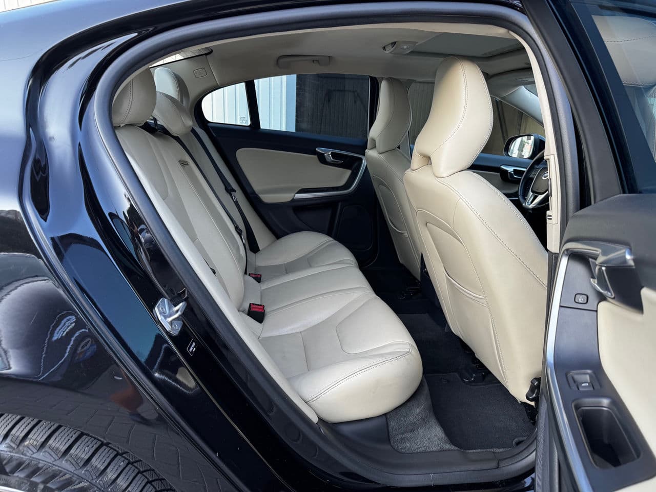 Volvo S 60 2016 — Миниатюра 10
