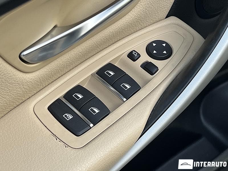 BMW 320 2018 — Миниатюра 19