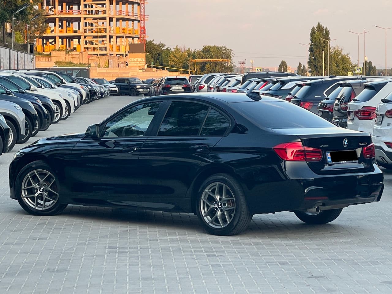 BMW 320 2018 — Миниатюра 4