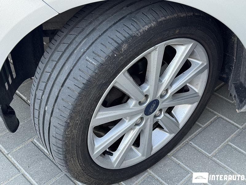 Ford Fiesta 2015 — Миниатюра 18
