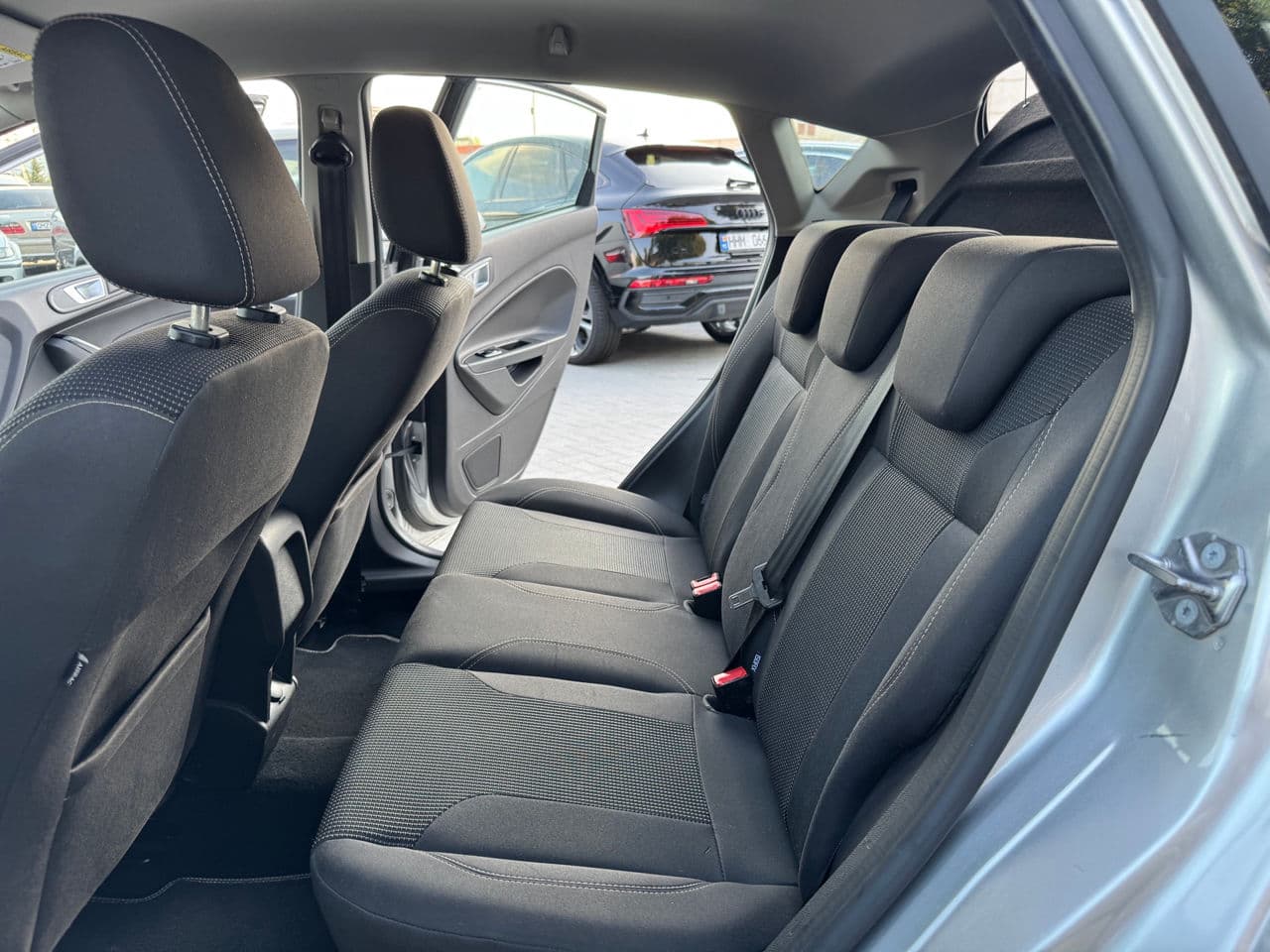 Ford Fiesta 2015 — Миниатюра 13
