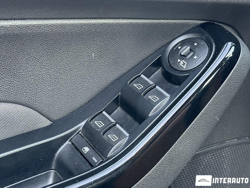 Ford Fiesta 2015 — Миниатюра 17