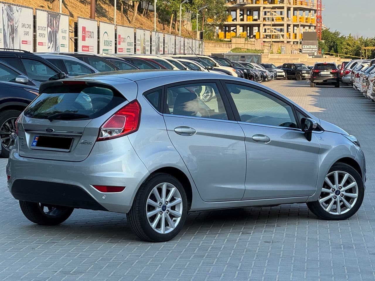Ford Fiesta 2015 — Миниатюра 3