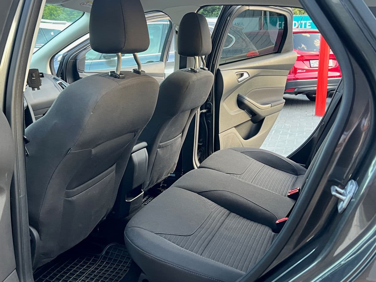 Ford Focus 2015 — Миниатюра 6