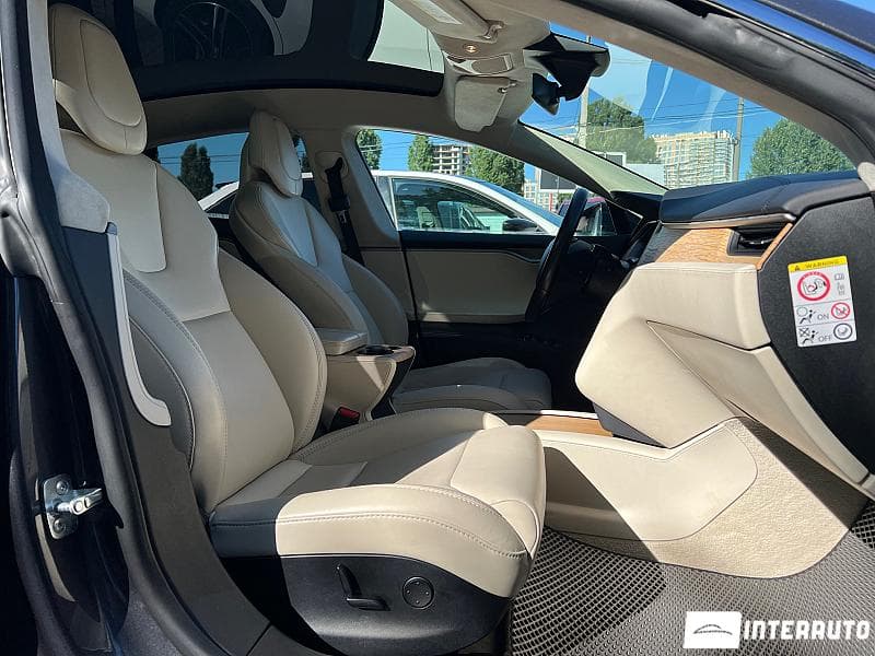 Tesla Model S 2018 — Миниатюра 7