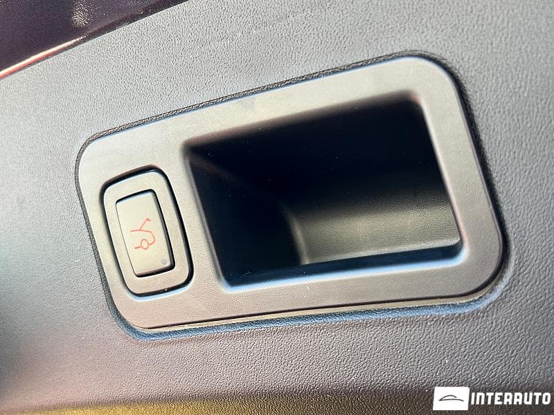 Tesla Model S 2018 — Миниатюра 20