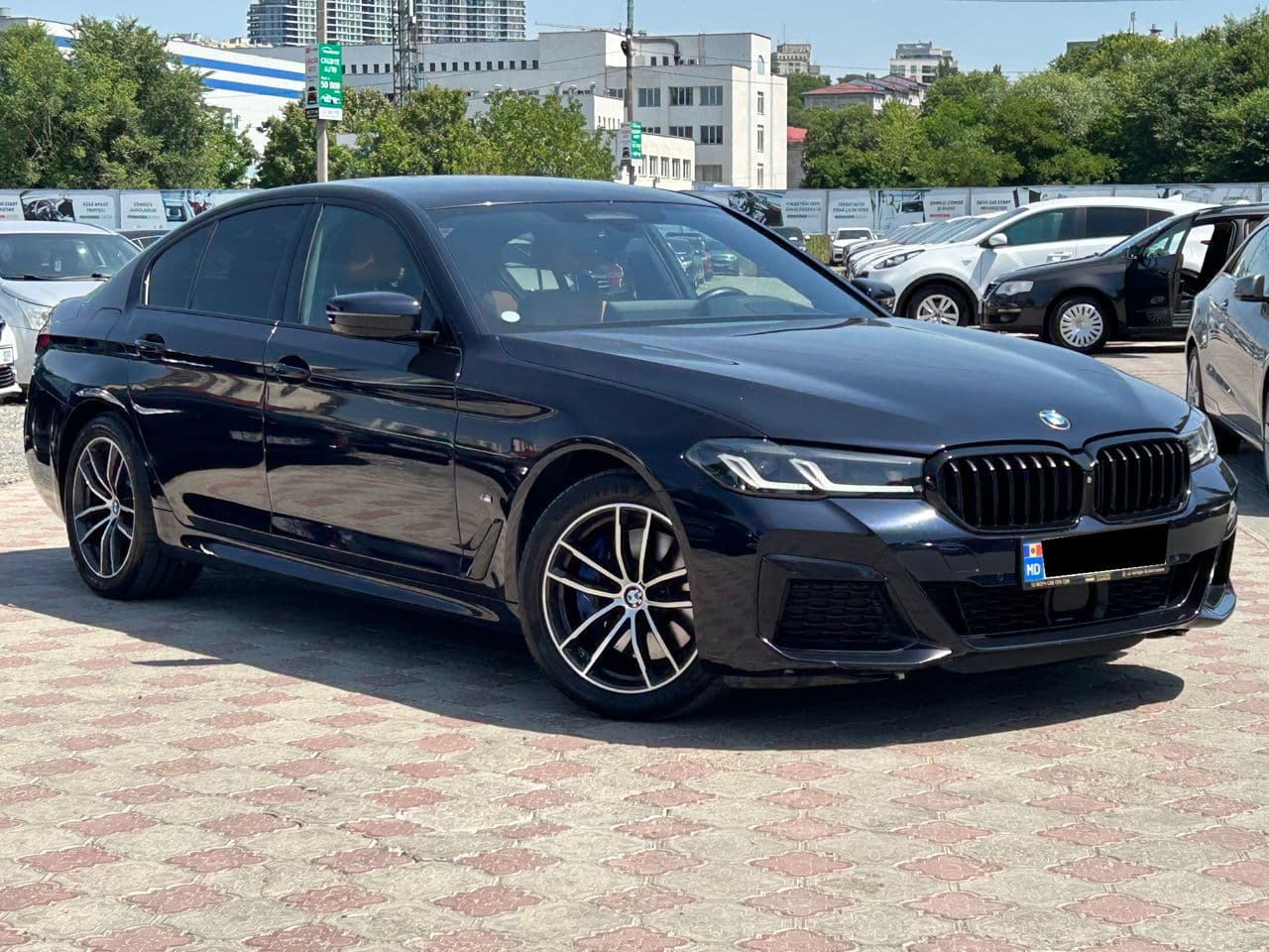 BMW 530e 2021 — Миниатюра 3