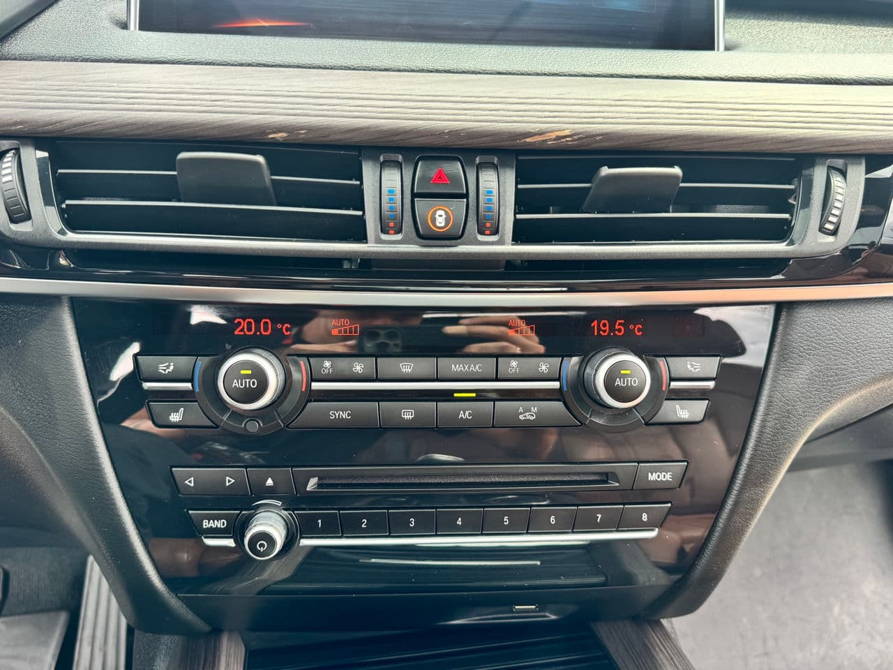 2016 BMW X5 4.0e — Miniatură 12
