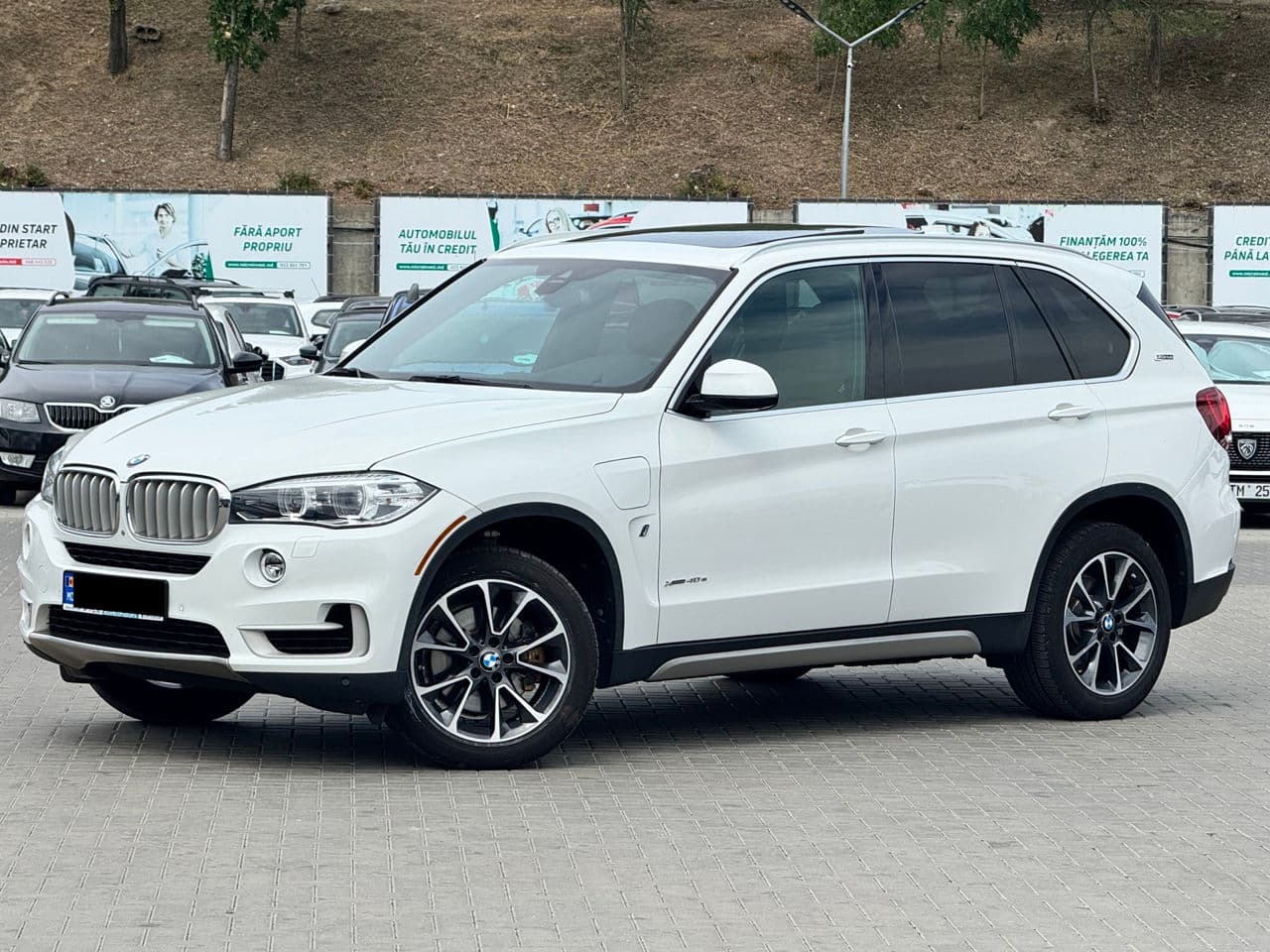 2016 BMW X5 4.0e — Miniatură 2