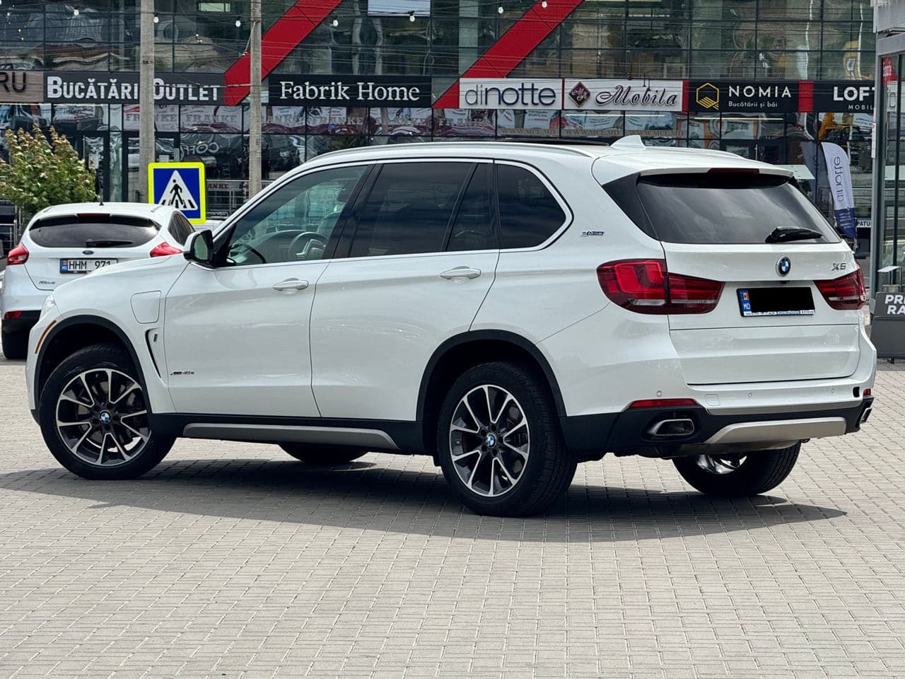2016 BMW X5 4.0e — Miniatură 4