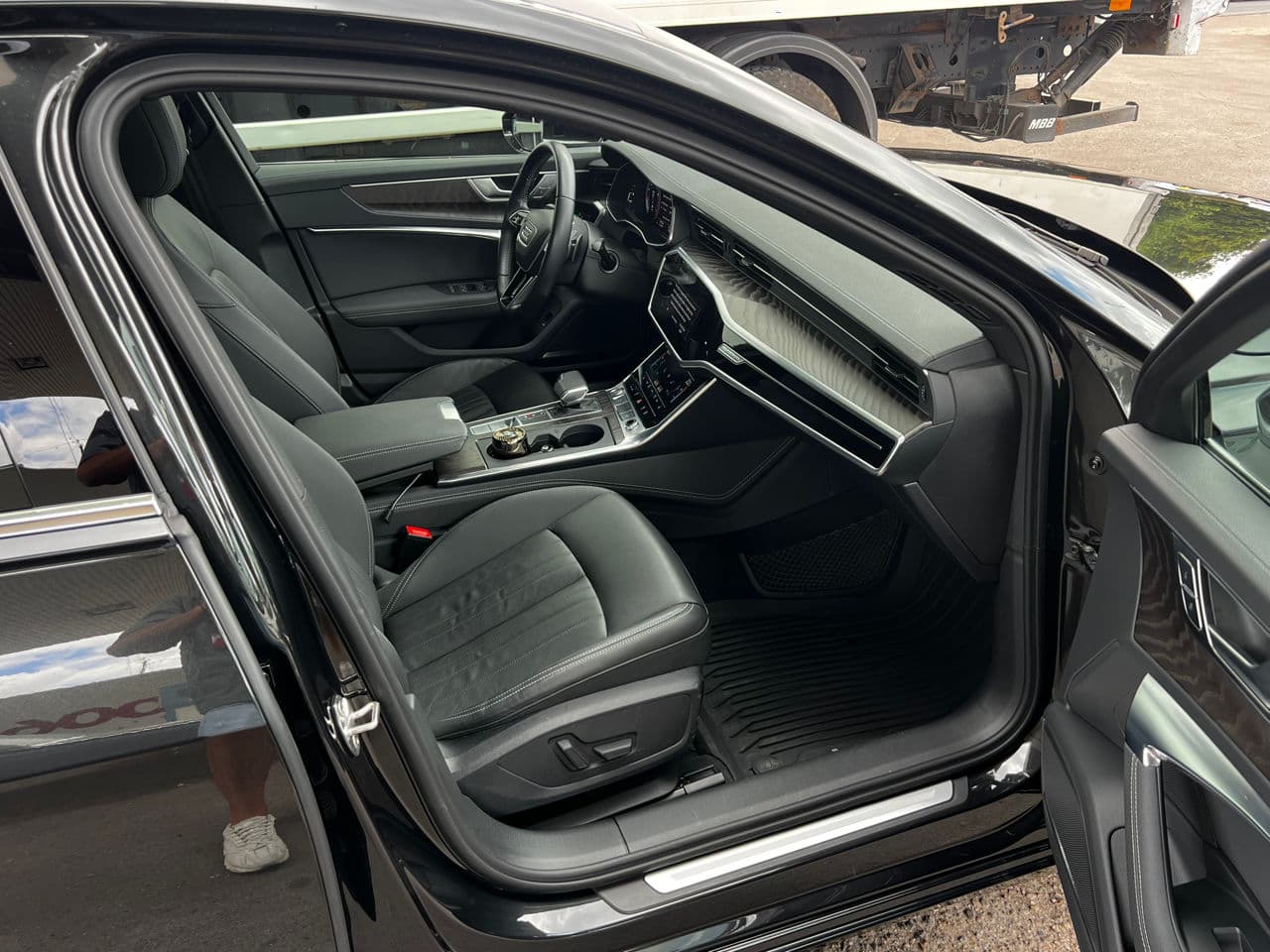 Audi A6 2019 — Миниатюра 6