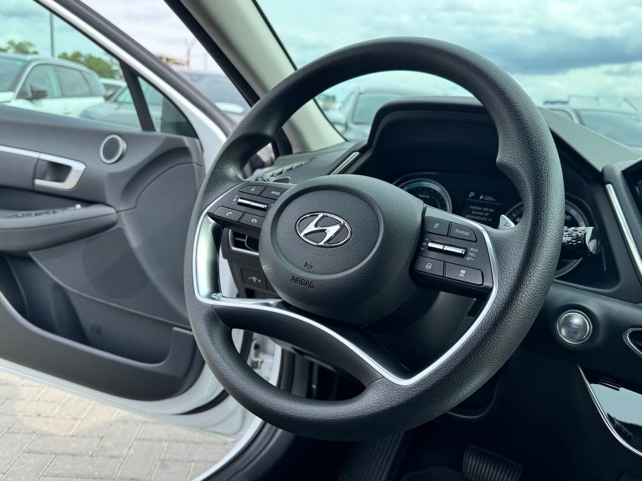 Hyundai Sonata 2020 — Миниатюра 7