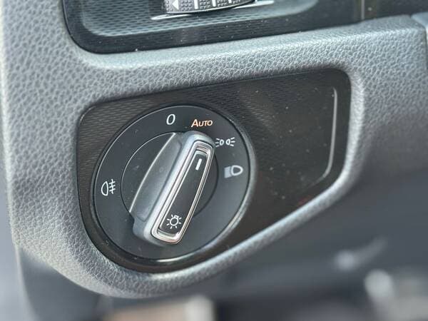 Volkswagen Golf 2015 — Миниатюра 13