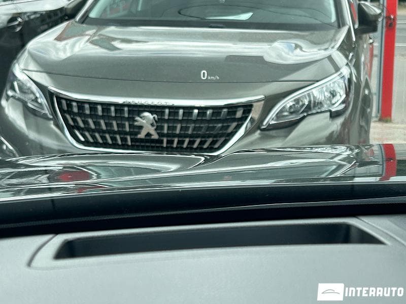 Hyundai Santa Fe 2018 — Миниатюра 13
